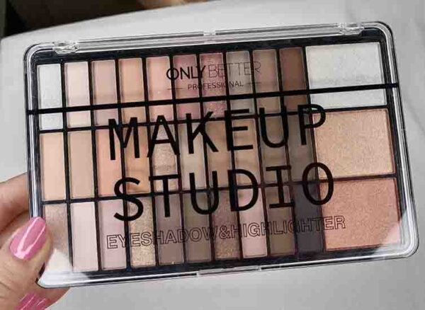 سایه و هایلایتر دودوگرل 33 رنگ Makeup Studio